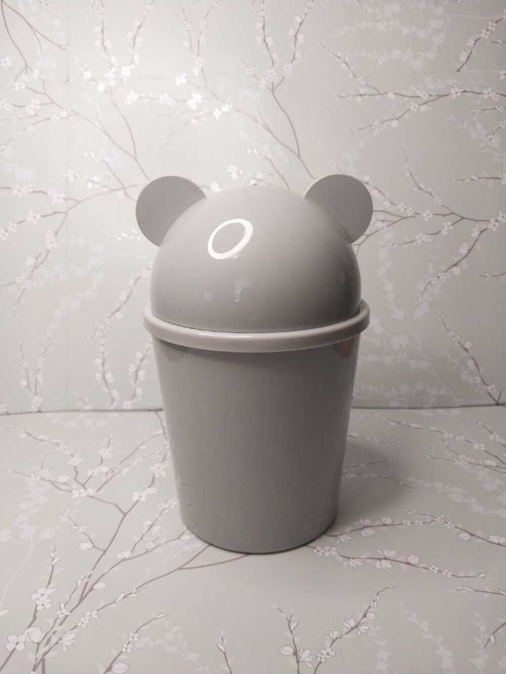 Bear-Shaped Desk Trash Can